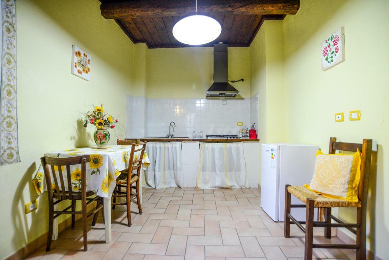 Hôtel Agriturismo Il Podere à Petrignano Extérieur photo